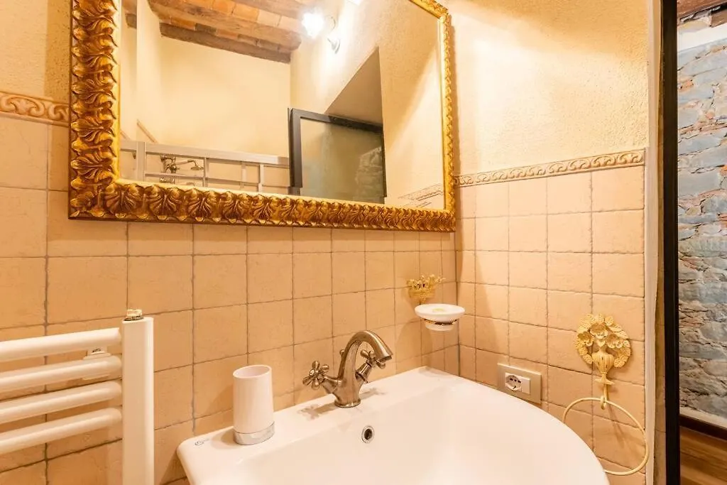Villa Camelia Bianca Barga
